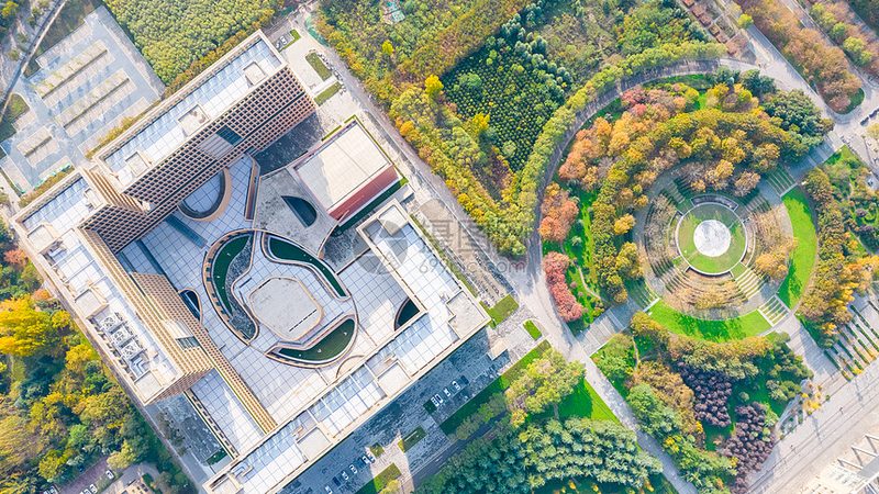谐波治理电容柜选型：关键参数与误区解析**