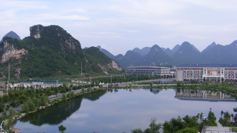 电子元器件选型：如何精准把握关键参数**