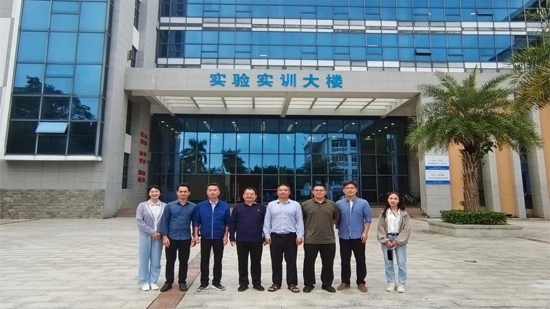 SMT贴片加工外包：揭秘其核心流程与关键考量